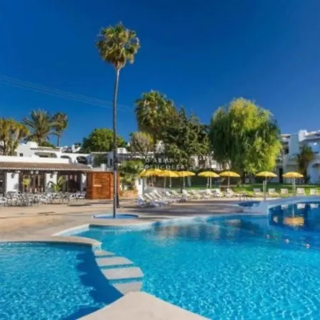 Lovely 2 Bedroom Inside A In Tatil Evi