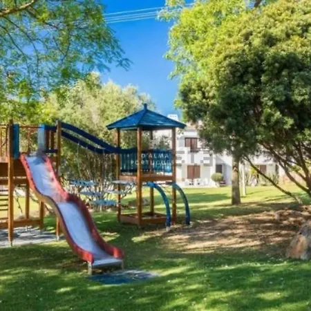 Tatil Evi Lovely 2 Bedroom Inside A In Albufeira