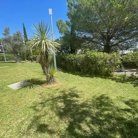 Lovely 2 Bedroom Inside A In Casa de Férias Albufeira