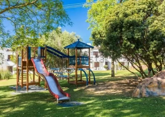 펜션 Lovely 2 Bedroom Inside A In 알부페이라